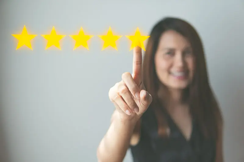 Female user giving 5 stars